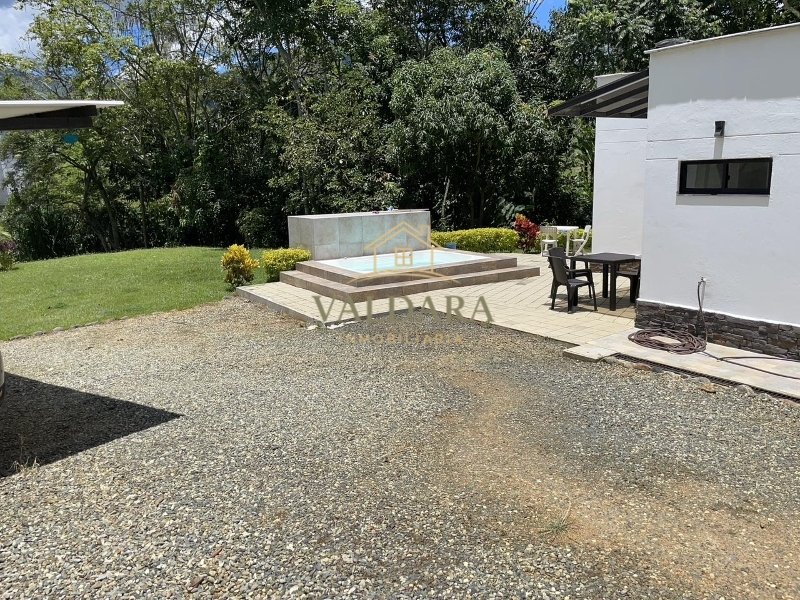 Casa-Finca en Arriendo en Vereda La Veta